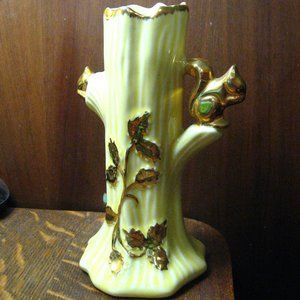 🐿 Mid Century Porcelain Squirrel Bud Vase